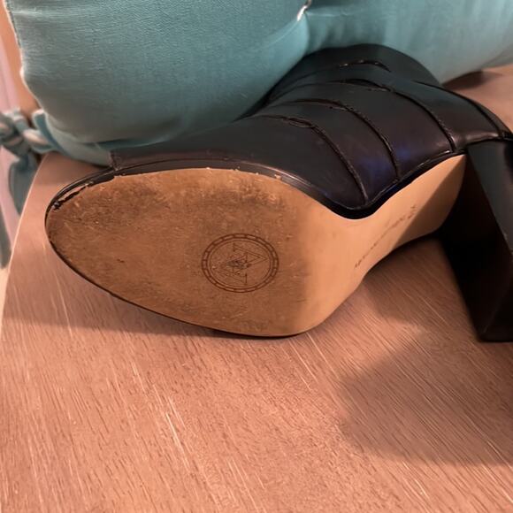 Adrienne Vittadini 4” Block open toed heels black booty Size 9m - Picture 5 of 8